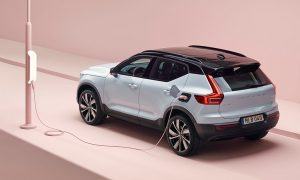 Volvo-XC40-Recharge-P8-2022-chiec-xe-chay-bang-dien-2