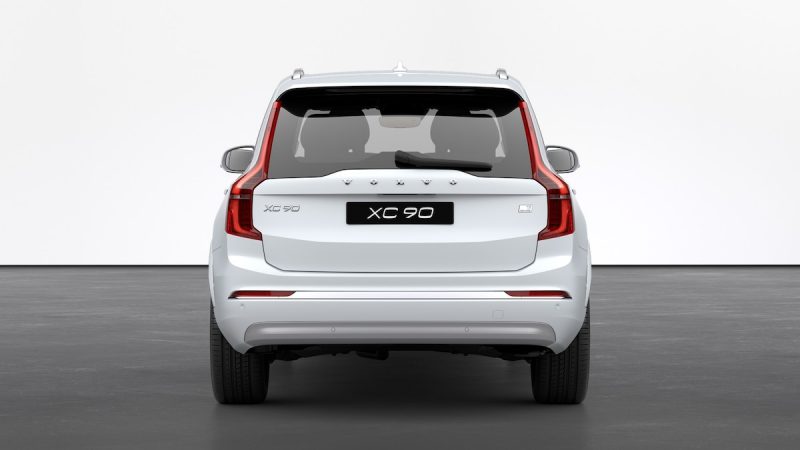 XC90-RECHARE-Crystal-White-Pearl-4