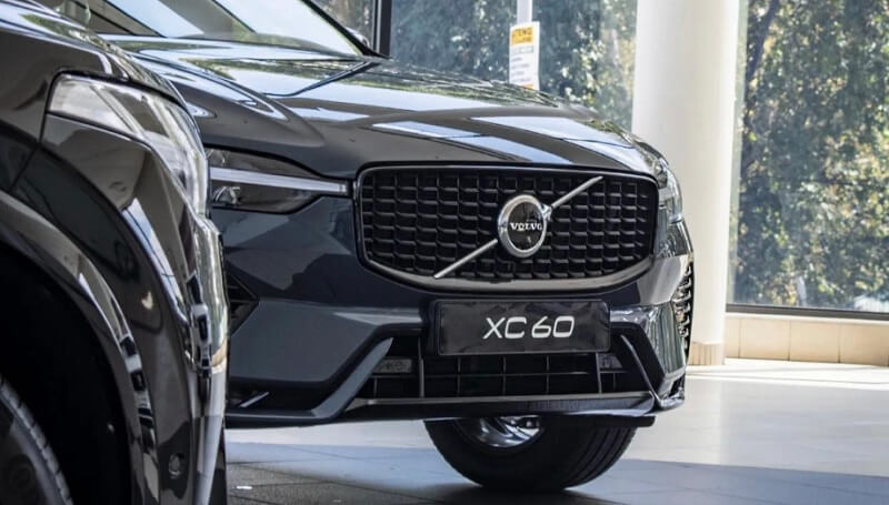 Đánh giá xe Volvo XC60 phần đầu