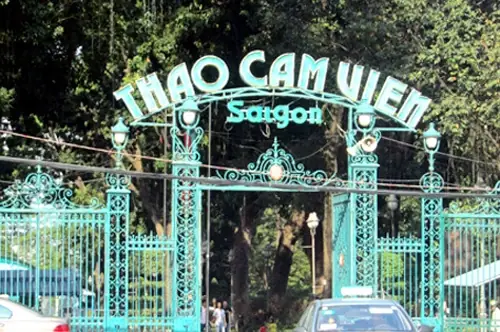 Bãi Giữ Xe Ô Tô Thảo Cầm Viên