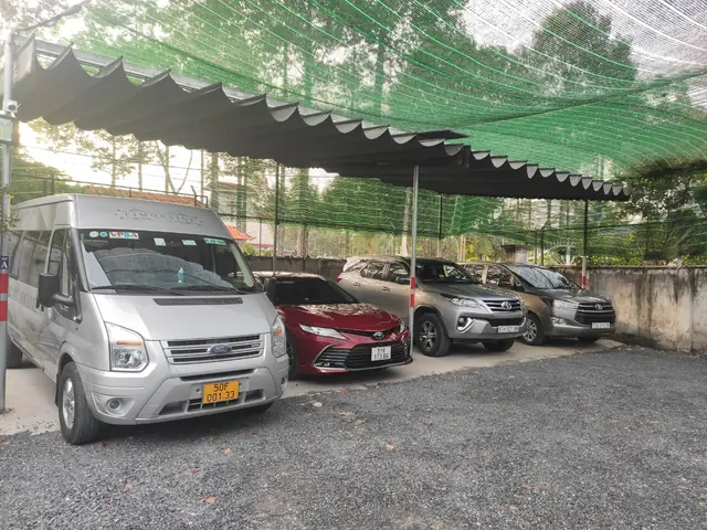 Bãi Giữ Xe Ô Tô Thủ Đức