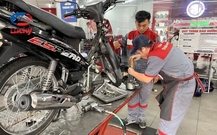 Bảo Dưỡng May Ơ Xe Ô Tô