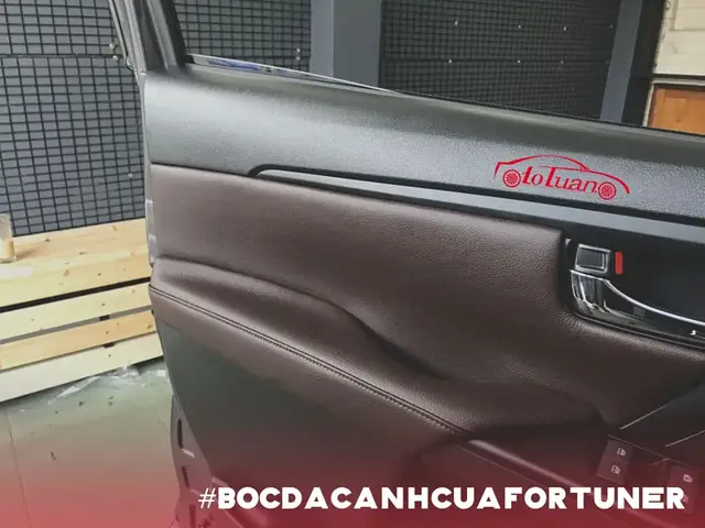 Bọc Da Cửa Xe Ô Tô
