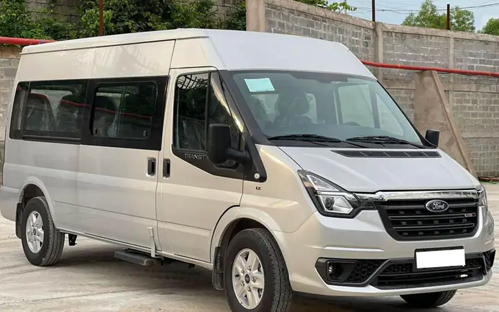 Các Loại Xe Ô Tô Chở Khách