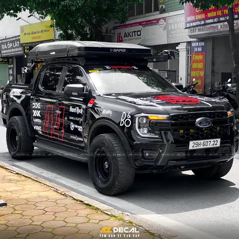 Địa Chỉ Dán Decal Xe Ô Tô