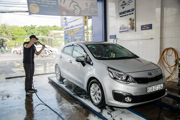 Dịch Vụ Rửa Xe Ô Tô