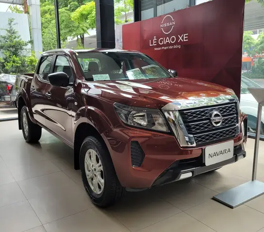 Giá Xe Ô Tô Nissan Navara