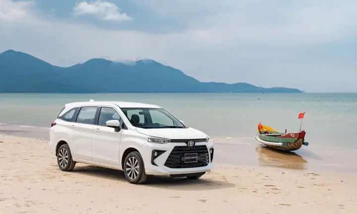 Giá Xe Ô Tô Toyota Avanza
