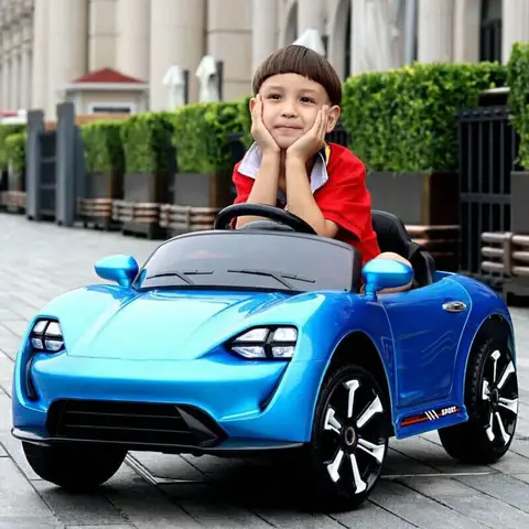 Giá Xe Ô Tô Trẻ Con