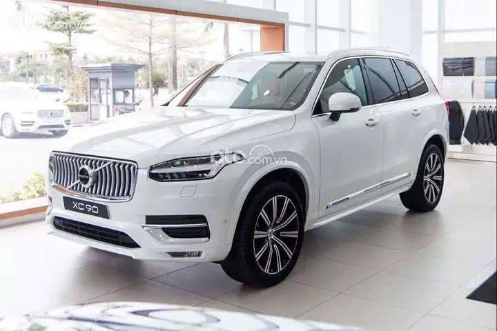 Giá Xe Ô Tô Volvo