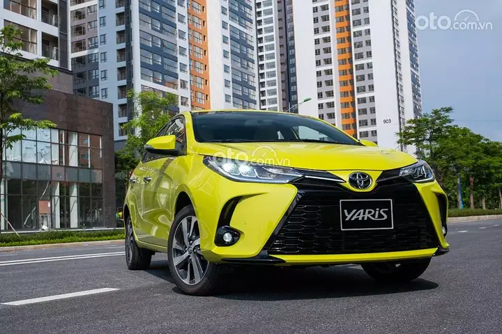 Giá Xe Ô Tô Yaris