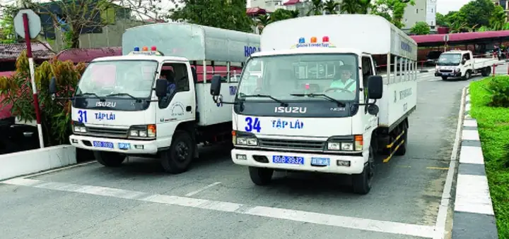 Học Bằng Lái Xe Ô Tô Hạng C