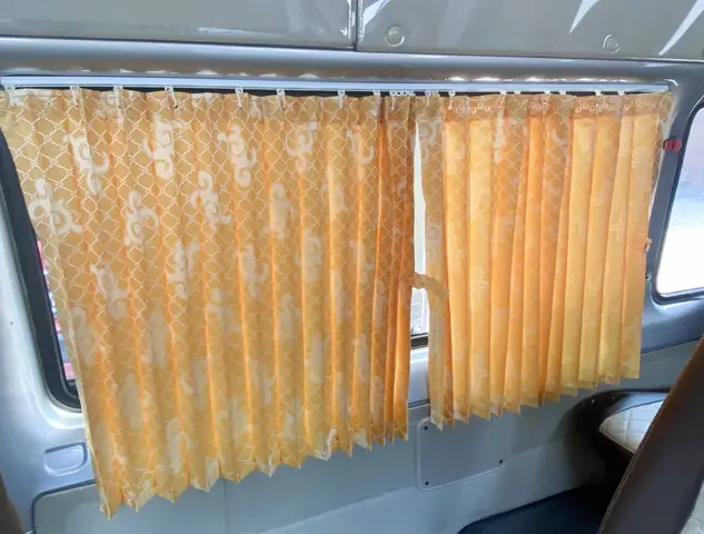 Làm Rèm Cửa Xe Ô Tô