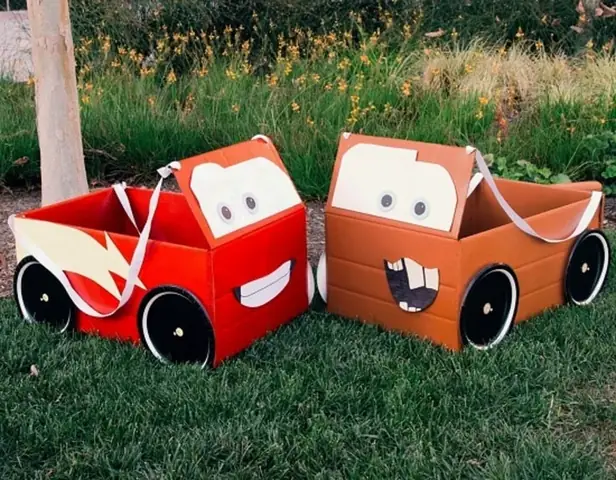 Làm Xe Ô Tô Bằng Bìa Cát Tông