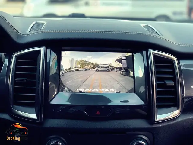 Lắp Camera Trước Cho Xe Ô Tô