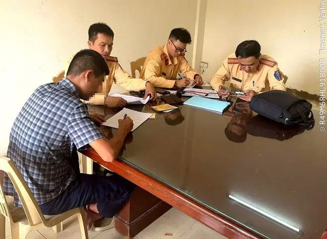 Lỗi Vượt Xe Ô Tô