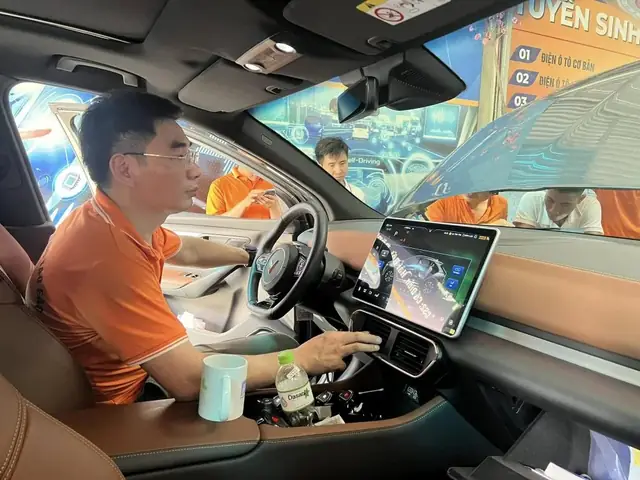 Nghề Độ Xe Ô Tô
