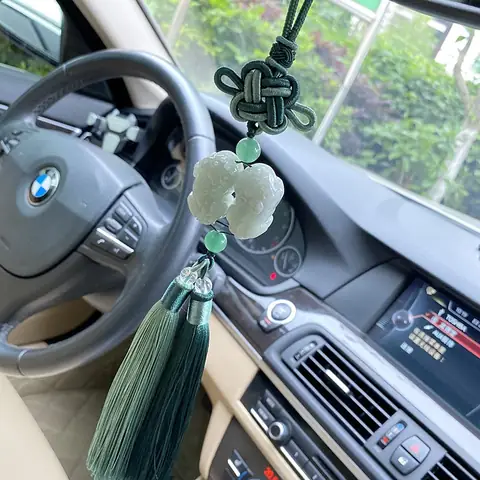 Ngọc Treo Xe Ô Tô