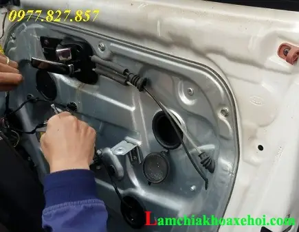 Sửa Khoá Cửa Xe Ô Tô