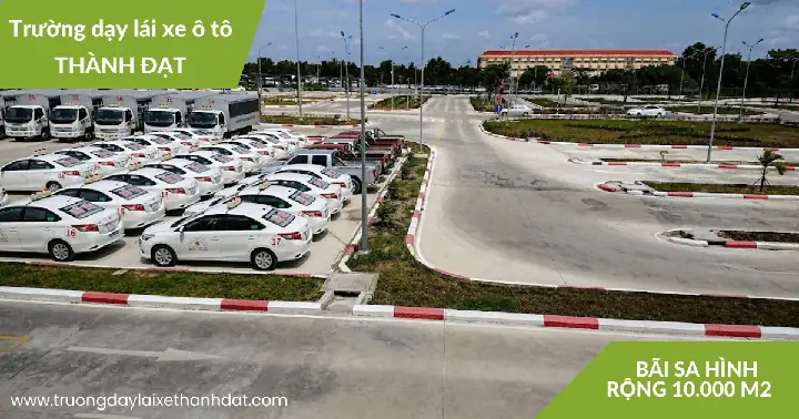 Tập Lái Xe Ô Tô Trên Sa Hình