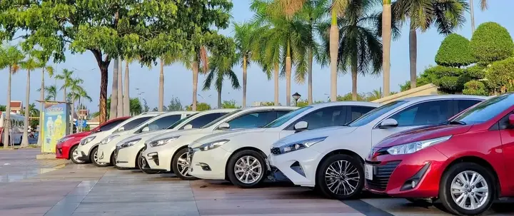 Thuê Xe Ô Tô Tự Lái