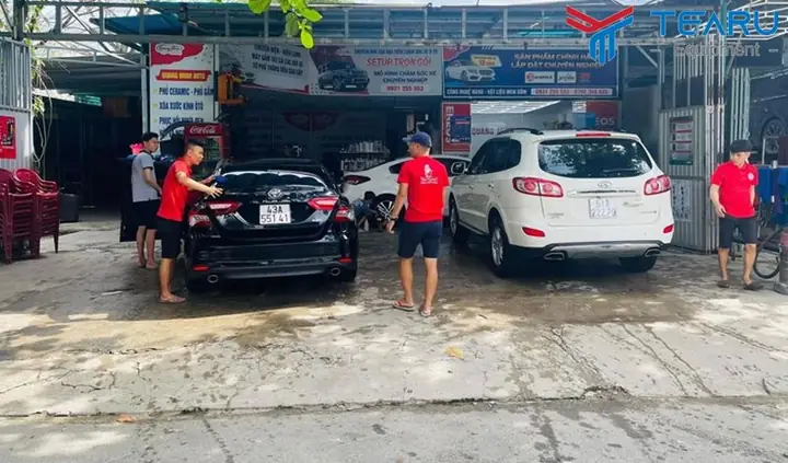 Tiệm Rửa Xe Ô Tô Gần Nhất