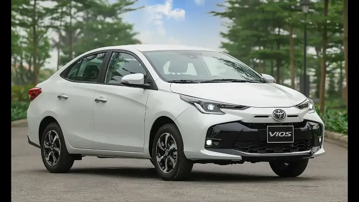 Xe Ô Tô 4 Chỗ
