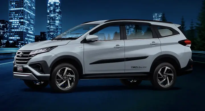 Xe Ô Tô 7 Chỗ Đẹp