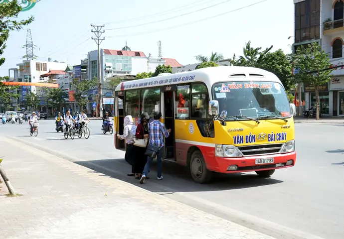 Xe Ô Tô Chở Khách