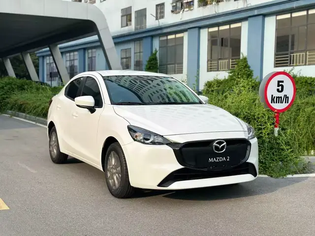 Xe Ô Tô Mazda 2