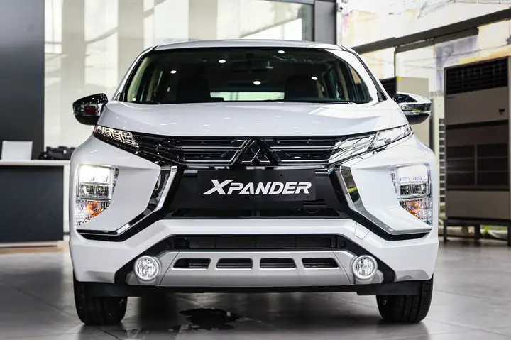 Xe Ô Tô Suzuki 7 Chỗ Xpander
