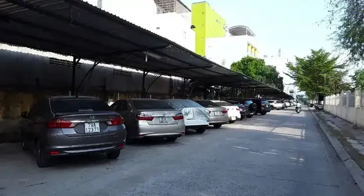 Bãi Giữ Xe Ô Tô Biên Hòa
