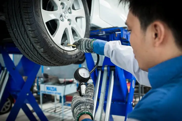 Bảo Dưỡng Lốp Xe Ô Tô