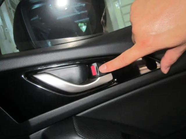 Cách Mở Cửa Xe Ô Tô Lacetti