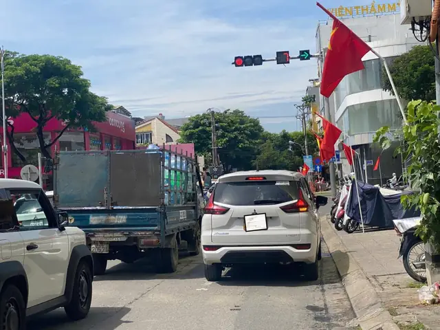 Cách Rẽ Phải Xe Ô Tô