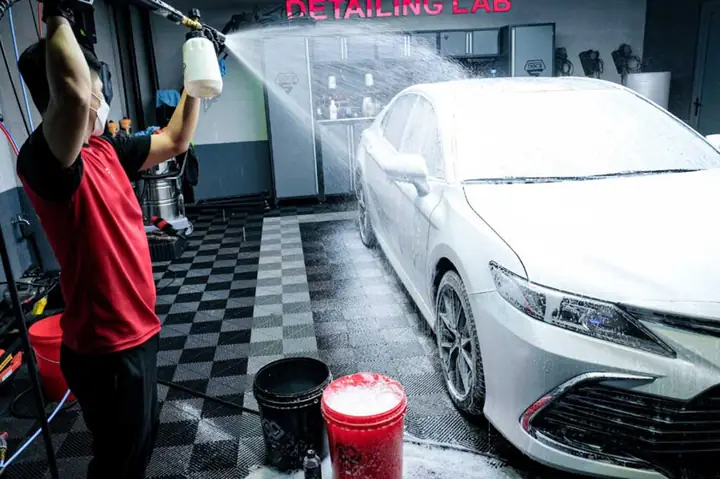 Cách Rửa Xe Ô Tô Chuyên Nghiệp