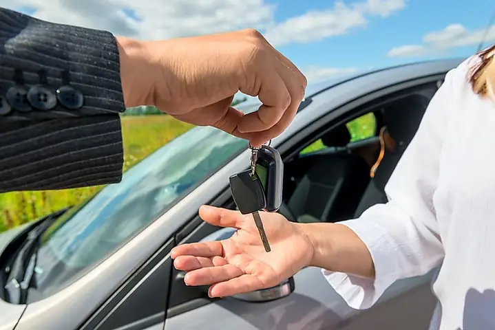 Cho Người Không Có Bằng Lái Mượn Xe Ô Tô
