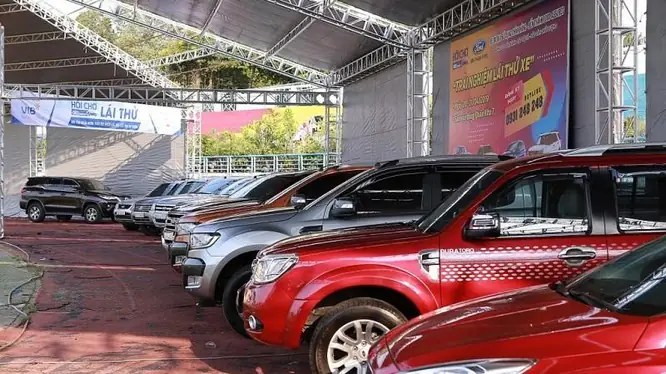Chợ Xe Ô Tô Cũ Sài Gòn