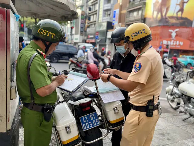 Công An Phường Có Được Bắt Xe Ô Tô Không