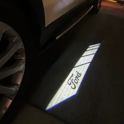 Đèn Led Logo Cửa Xe Ô Tô