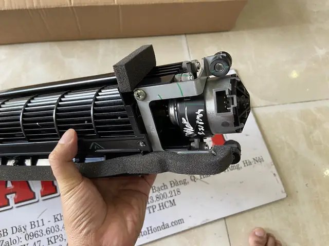 Giá Quạt Dàn Lạnh Xe Ô Tô