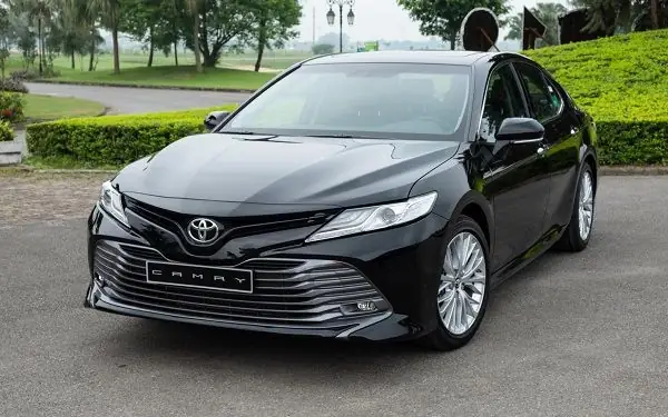 Giá Xe Ô Tô Camry Nhập Khẩu
