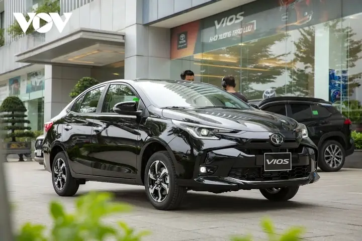 Giá Xe Ô Tô Tiếp Tục Giảm