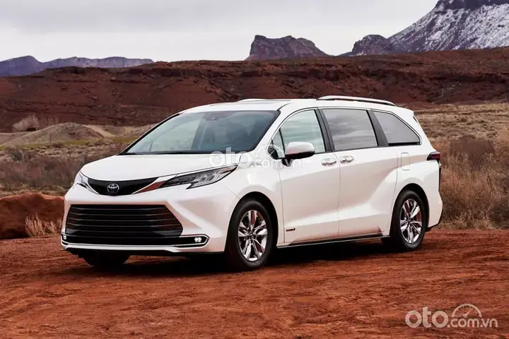 Giá Xe Ô Tô Toyota Sienna