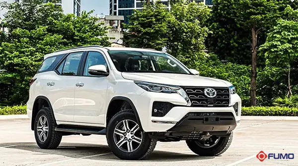 Hình Ảnh Xe Ô Tô 7 Chỗ Đẹp