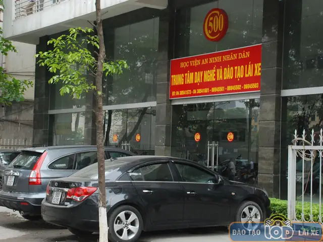 Học Lái Xe Ô Tô C500