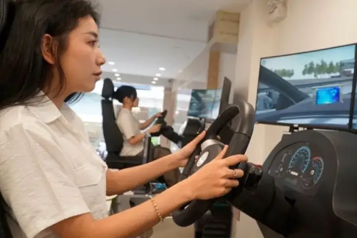 Học Lái Xe Ô Tô Cấp Tốc Hà Nội