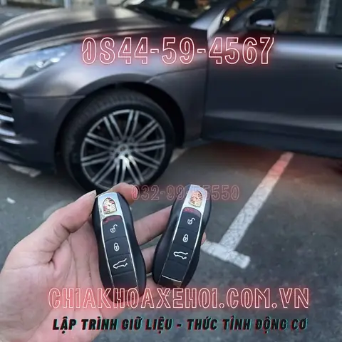 Làm Chìa Khóa Gập Xe Ô Tô Tại Hà Đông
