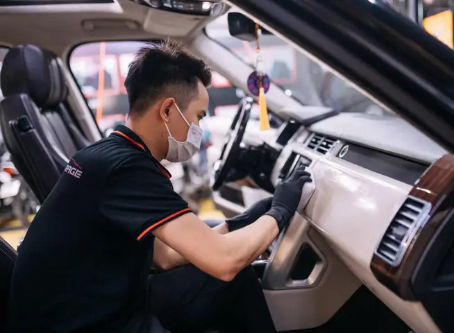 Làm Đẹp Nội Thất Xe Ô Tô