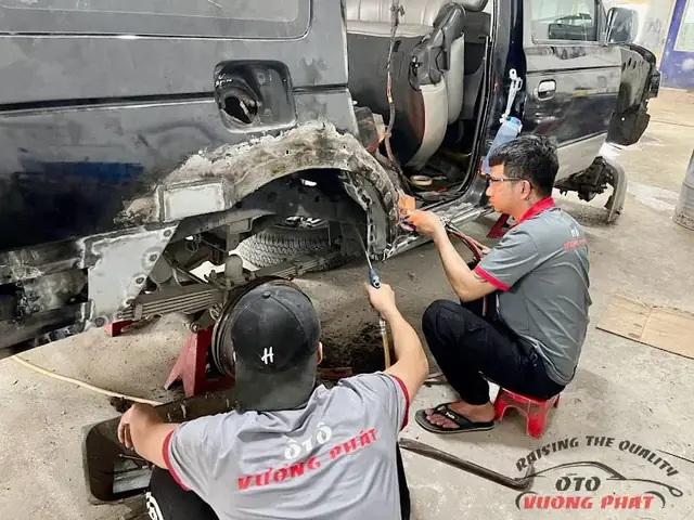 Làm Đồng Xe Ô Tô